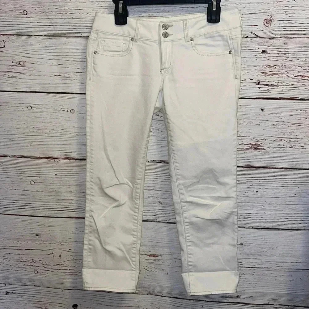 American Eagle Artist